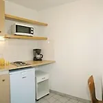 Aparthotel Sejours & Affaires Les Minimes