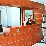Sejours & Affaires Les Minimes Aparthotel