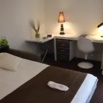 Sejours & Affaires Les Minimes Aparthotel
