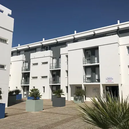 Aparthotel Sejours & Affaires La Rochelle Les Minimes 2*