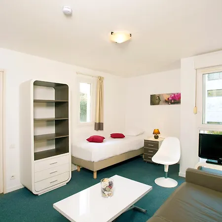 Apart-hotel Sejours & Affaires Les Minimes