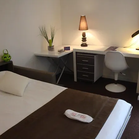Séjours&affaires La Rochelle Les Minimes Appart hôtel