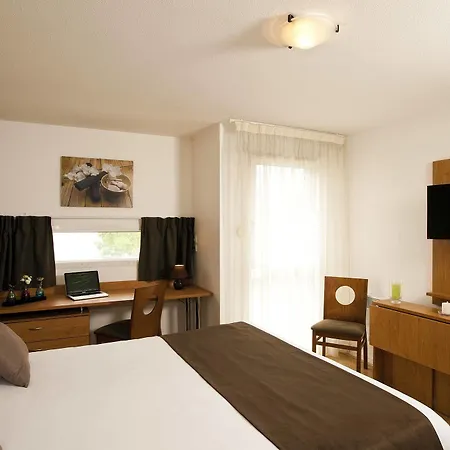 Appart hôtel Séjours&affaires La Rochelle Les Minimes La Rochelle (Charente-Maritime)
