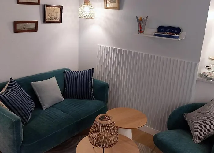 Sejours & Affaires Les Minimes 3*