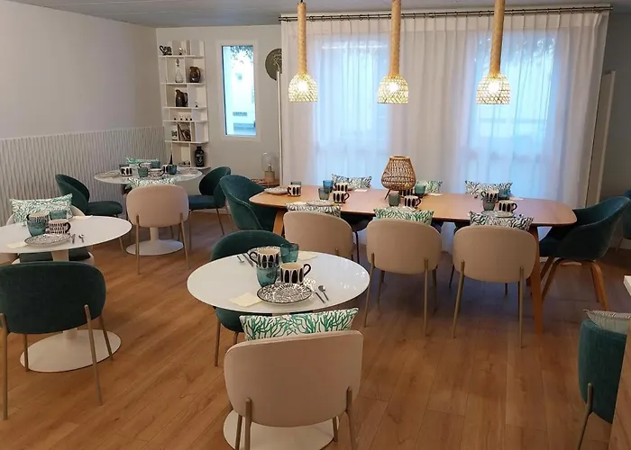 Sejours & Affaires Les Minimes Hotel apartamentowy 3*