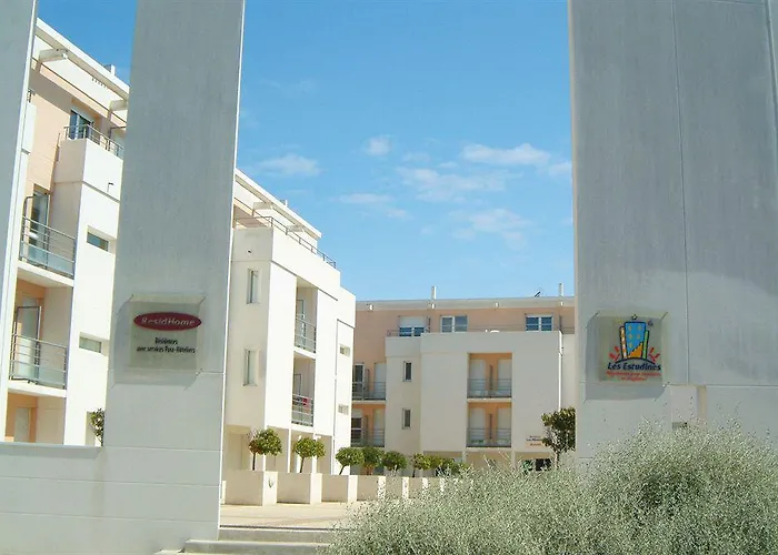 Hotel apartamentowy Sejours & Affaires Les Minimes